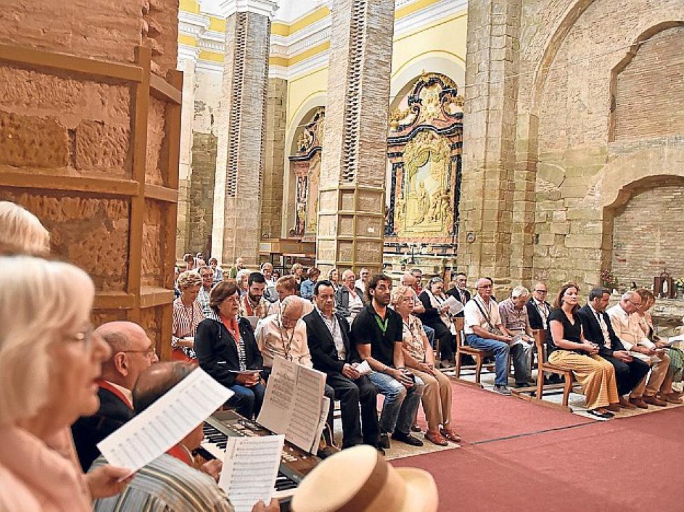 Un siglo de la llegada de la reliquia del patrón oscense