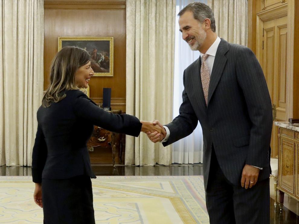 El rey matiza que su función no es mediar