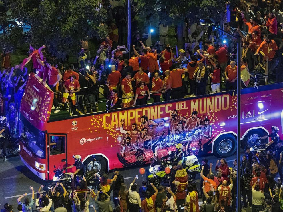 La Selección Española de baloncesto celebra el oro del Mundial arropada por la afición