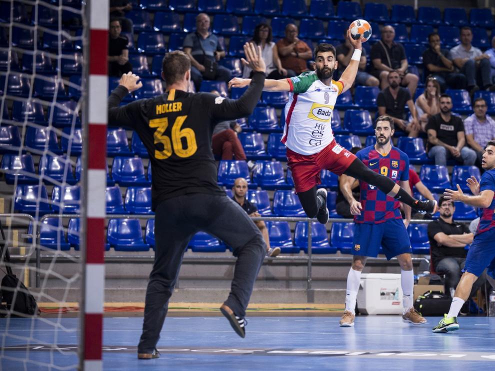 Contundente derrota de Bada en Barcelona (49-26)