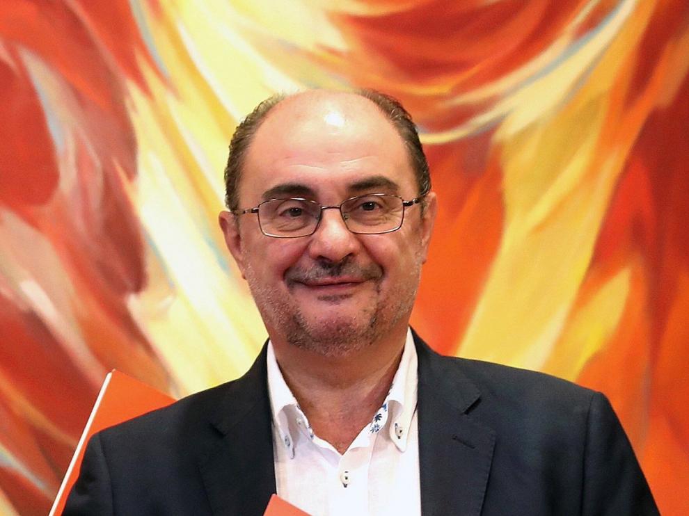 Lambán dice que las "distintas" opiniones sobre Cerler no generarán problemas