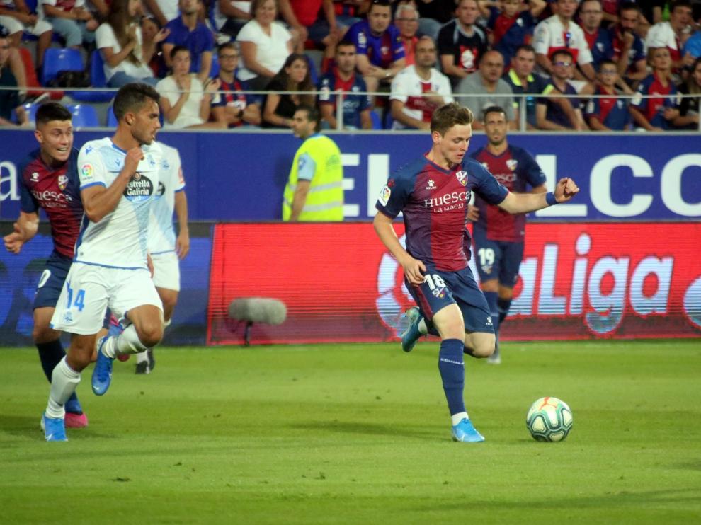 El Huesca se aferra a El Alcoraz para derrotar al Albacete