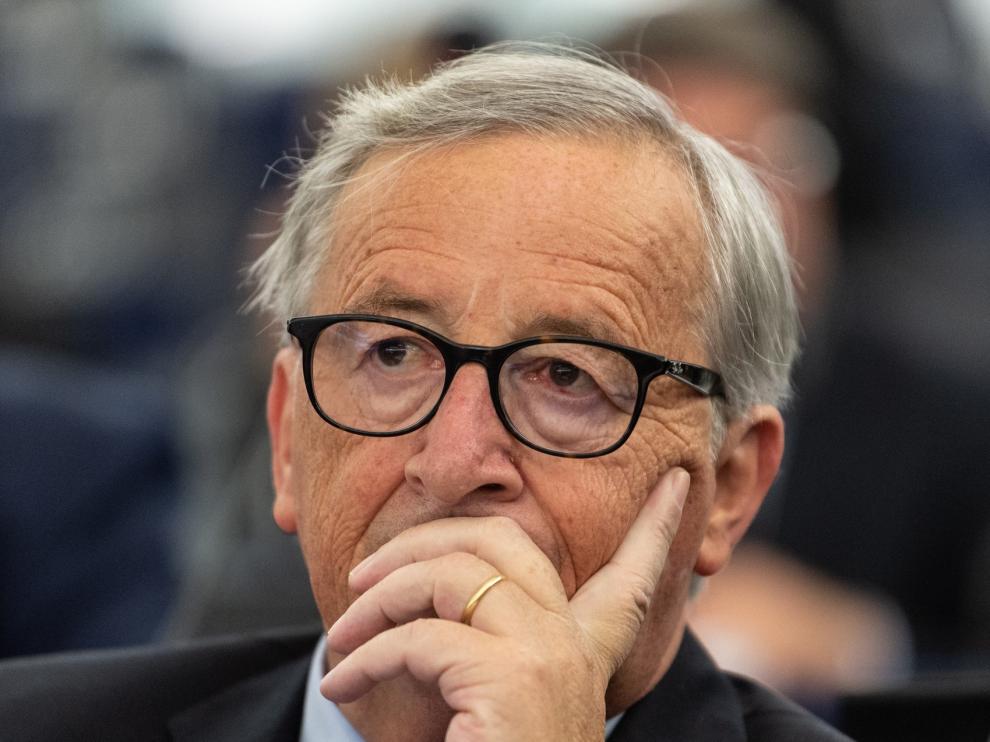 Juncker dice que un brexit sin acuerdo es "palpable" pero pide seguir trabajando
