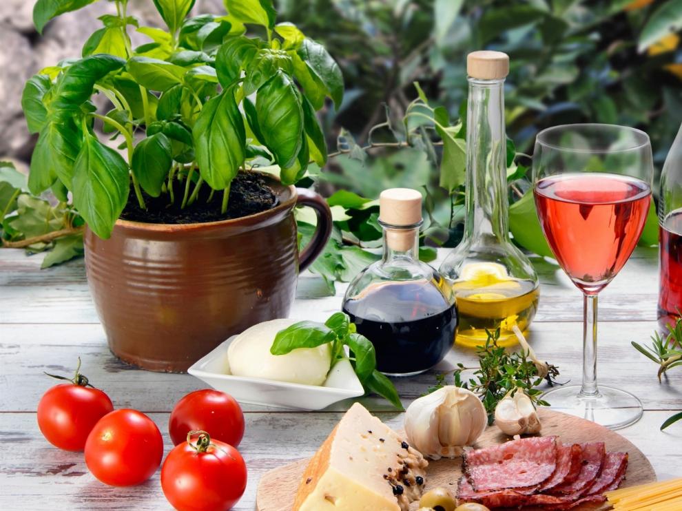 Pan, aceite y vino, la dieta de los dioses con raíces en el Mediterráneo