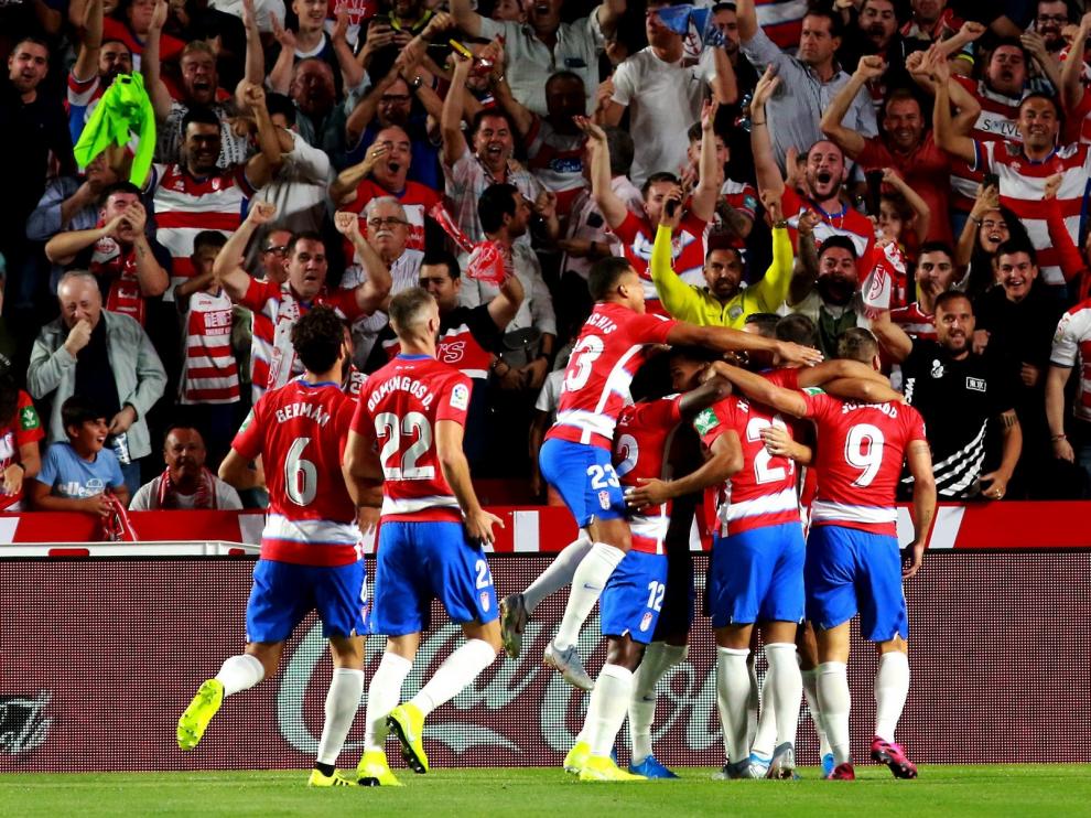 El Granada gana al Barça y se coloca en lo más alto