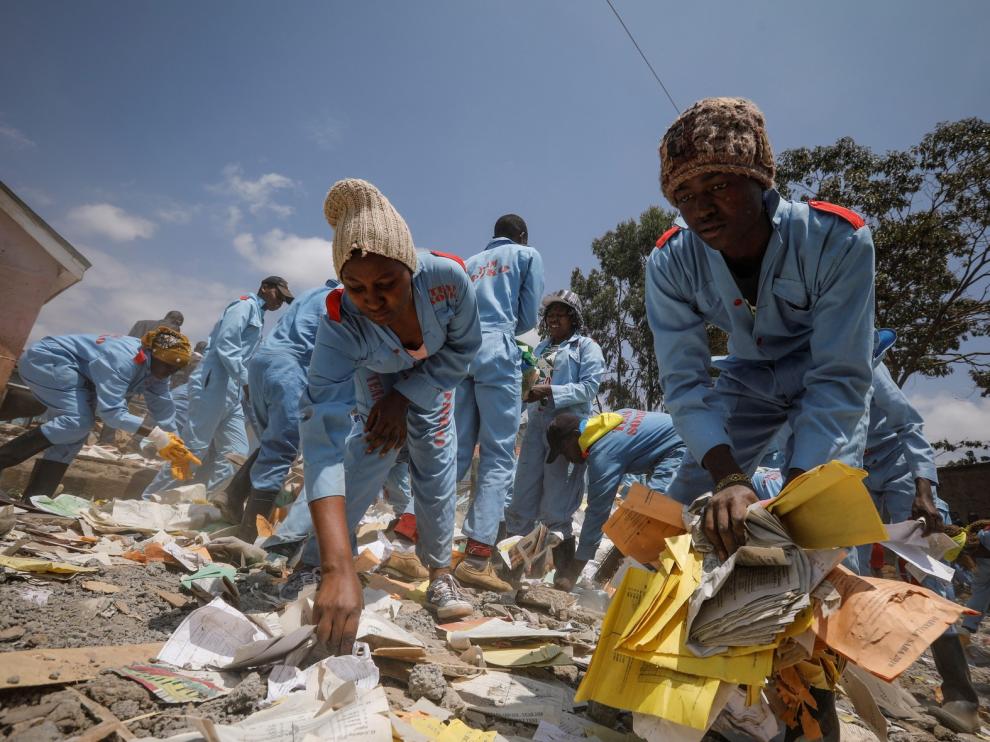 Al menos 7 niños muertos y 57 heridos al derrumbarse una escuela en Nairobi