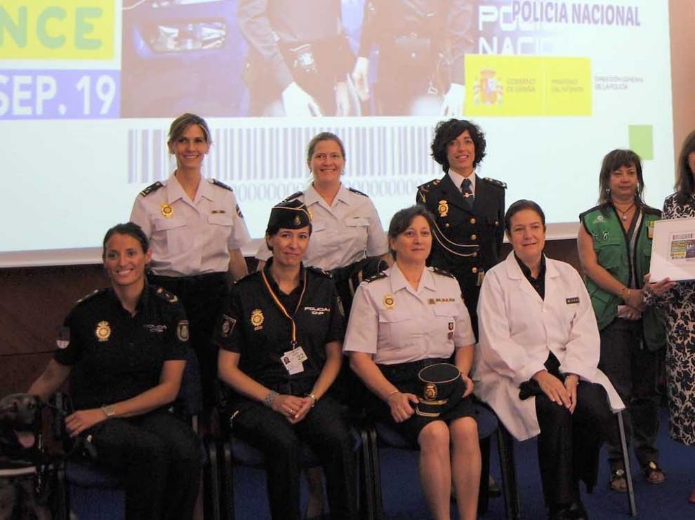 El cupón de la Once celebra el 40 aniversario de la incorporación de la mujer a la Policía Nacional