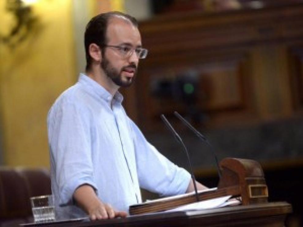 Jorge Luis Bail rechaza la "política de bloques" y dice que "todas las opciones están abiertas"
