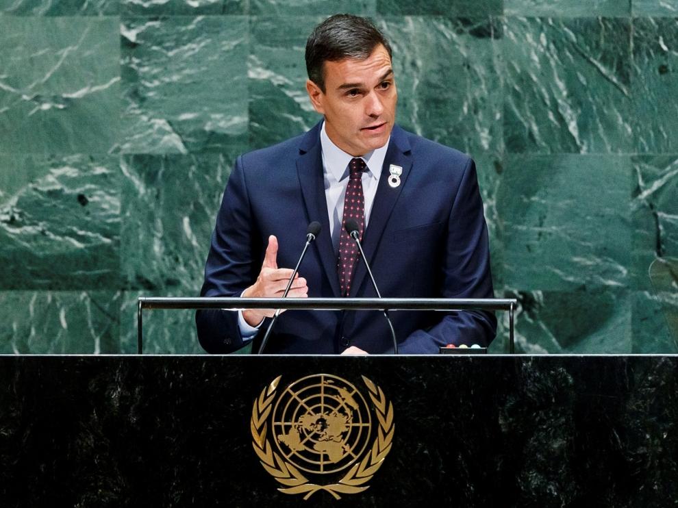 Sánchez celebra ante la ONU la "victoria democrática" de la exhumación de Franco