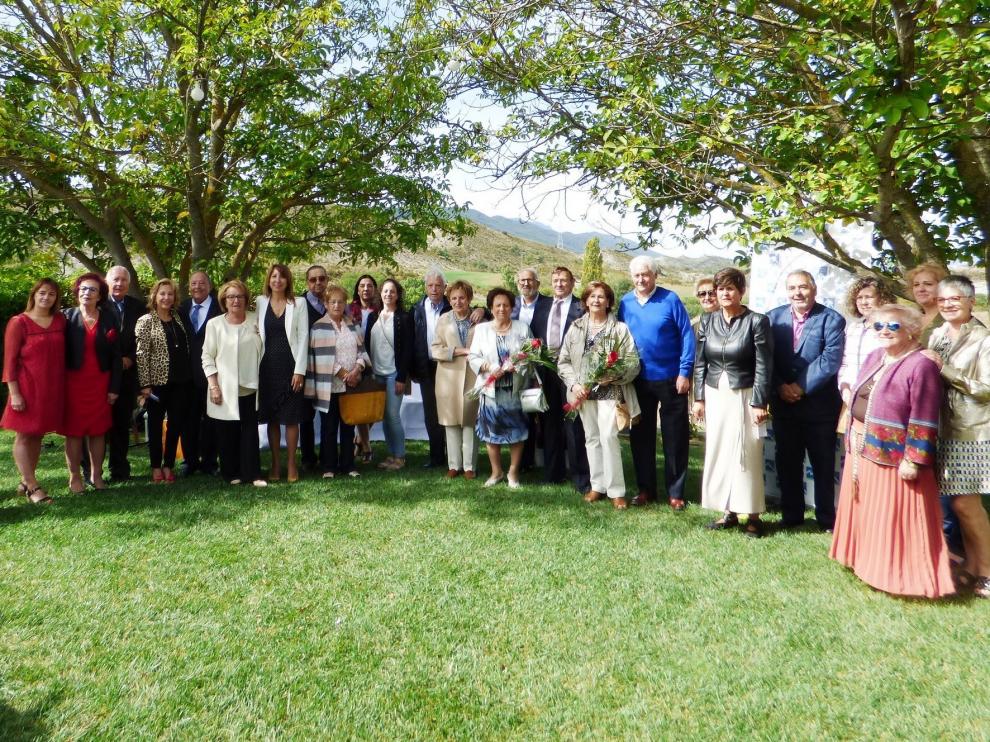 Seis matrimonios del Alto Gállego reciben un homenaje por sus bodas de oro
