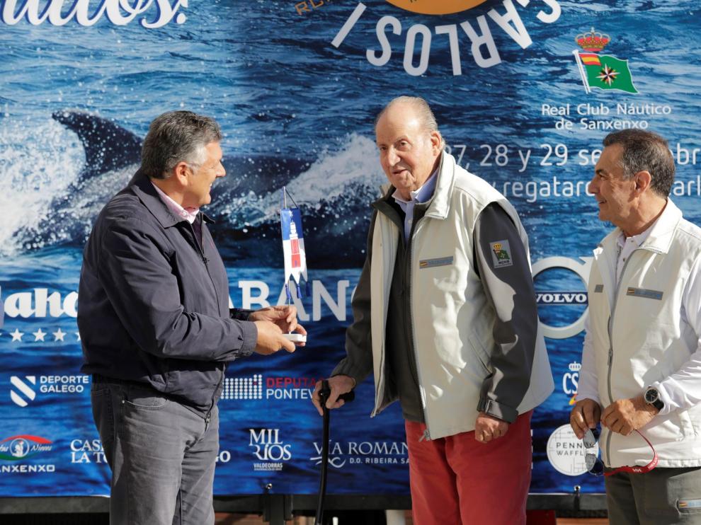 El rey Juan Carlos afirma sentirse "bárbaro" tras su intervención de corazón