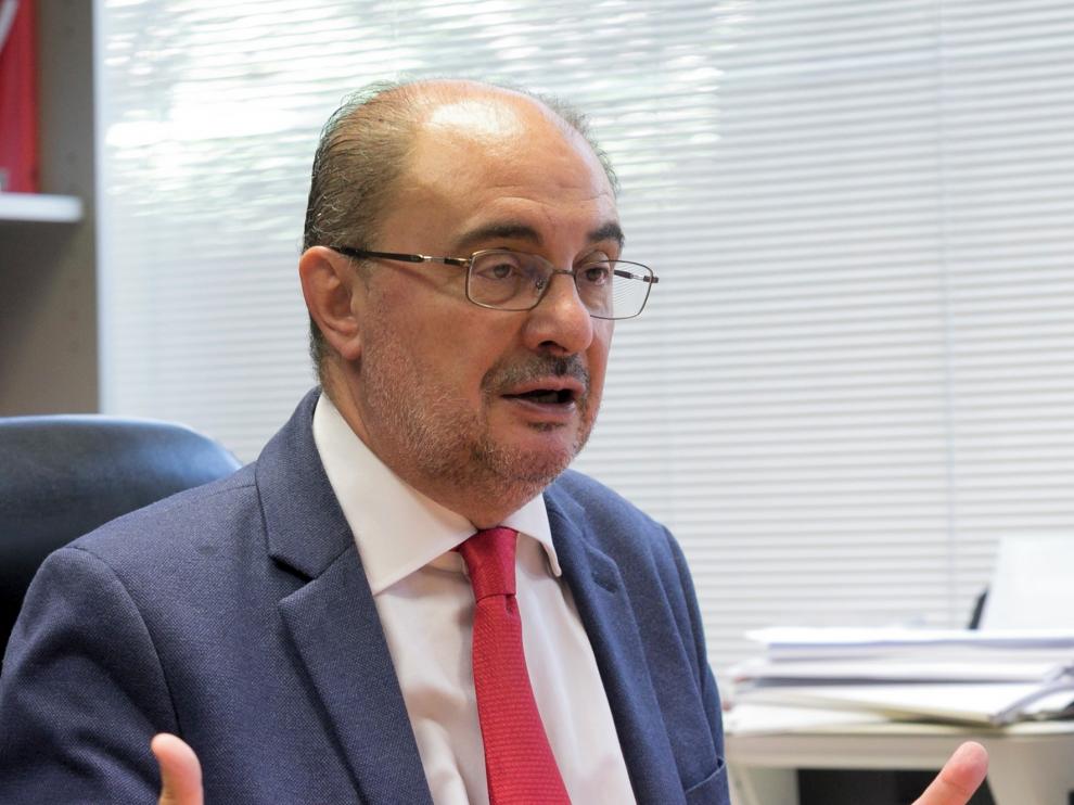 Javier Lambán: "Si no hay un cambio en la financiación autonómica, una comunidad es inviable"
