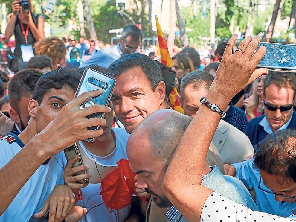 Sánchez actuará "con serena firmeza" si se quiebra el Estatut