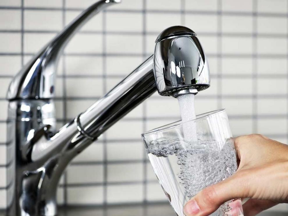 Plasencia lleva dos años sin poder beber agua del grifo