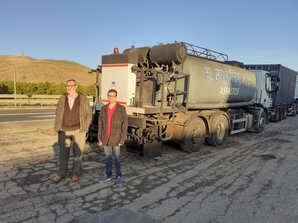 Reparación de caminos de asfalto en Fraga