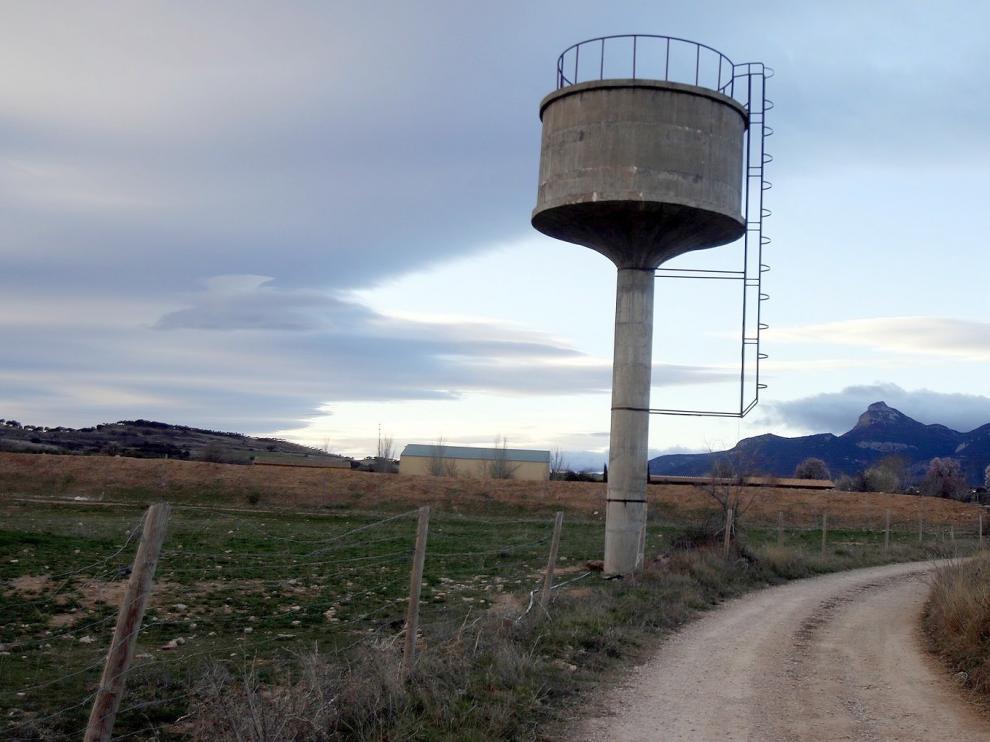 El Ayuntamiento de Huesca estudiará el exceso de gasto de agua en el barrio de Apiés