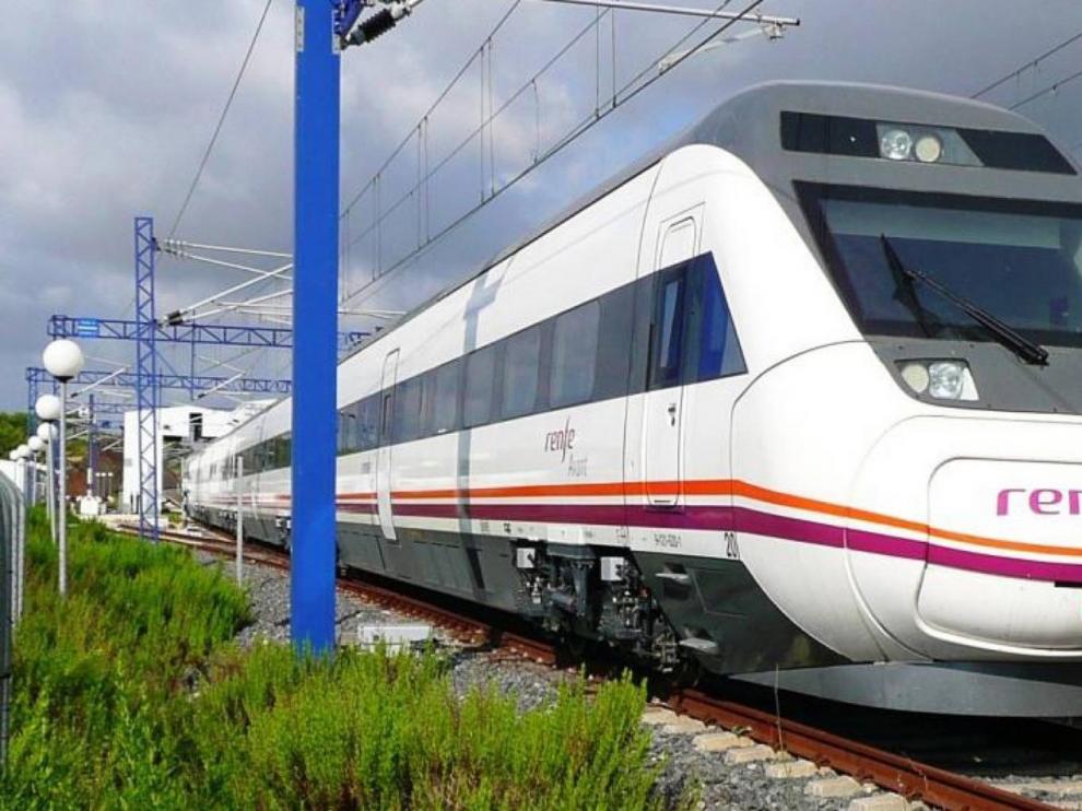 Renfe suprime 155 trenes, que afectan a 11.550 viajeros, por los paros de CGT en víspera del puente