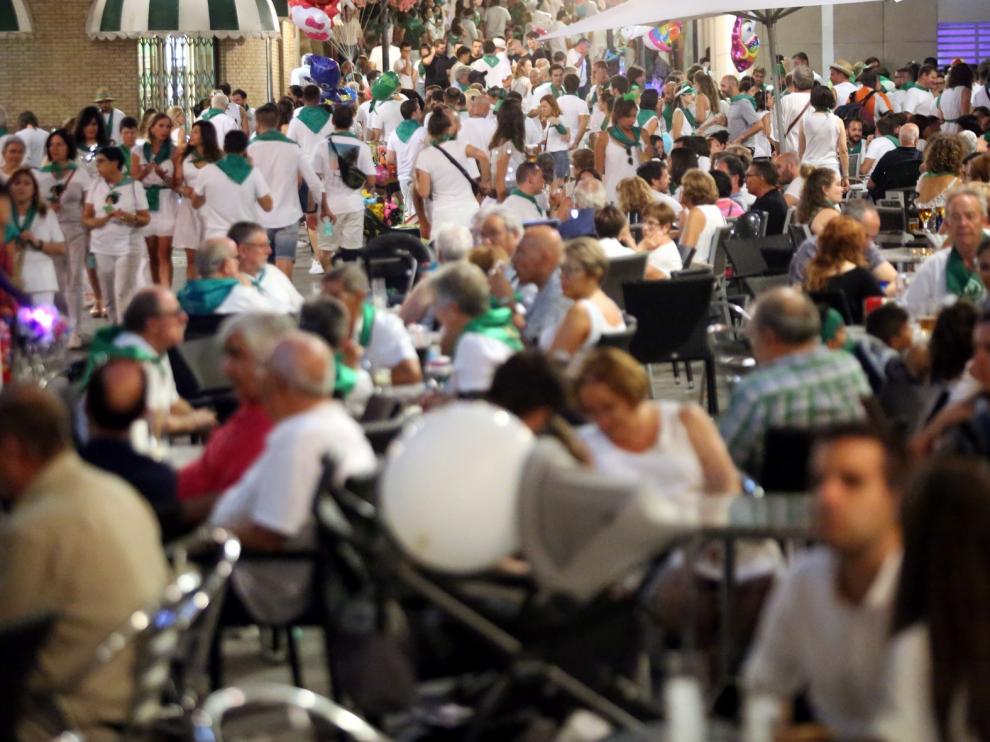 La hostelería eleva su facturación un 3,1 % y bate récord de empleo