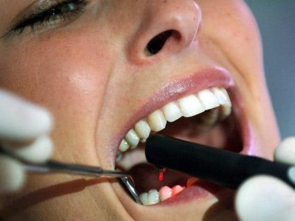 El Máster en Endodoncia del Campus de Huesca gana por segundo año consecutivo el premio Pedro Badanelli