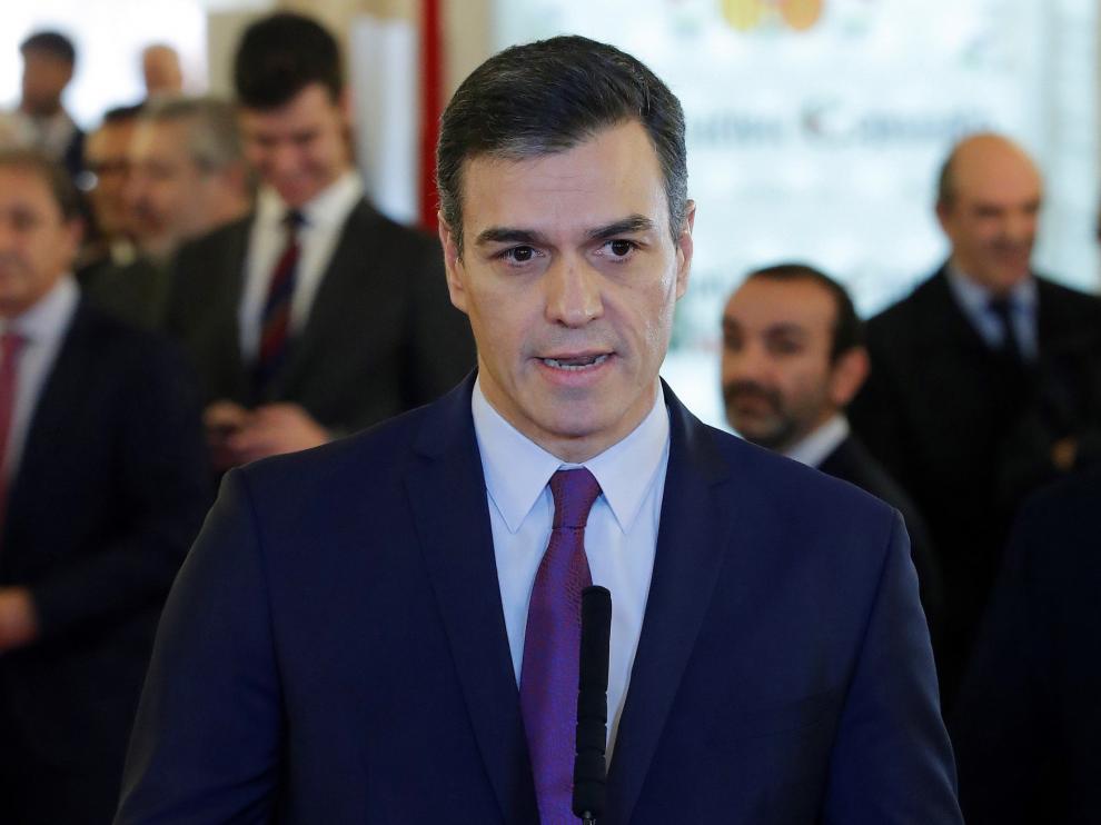 Sánchez reivindica el pacto entre diferentes y promete una legislatura "verde" de defensa del medio ambiente