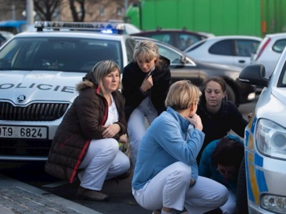Se suicida el autor del tiroteo que causó seis muertos en un hospital checo