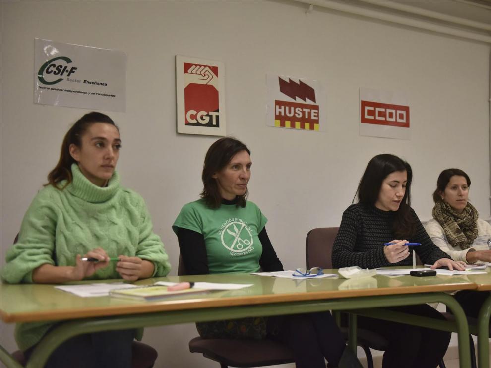 Los sindicatos CSIF, CGT, CCOO y Huste reclaman la vuelta a las 18 horas lectivas semanales
