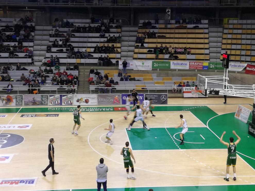 Levitec naufraga en la segunda parte y Castelló se lleva la victoria en el Palacio de los Deportes (76-90)