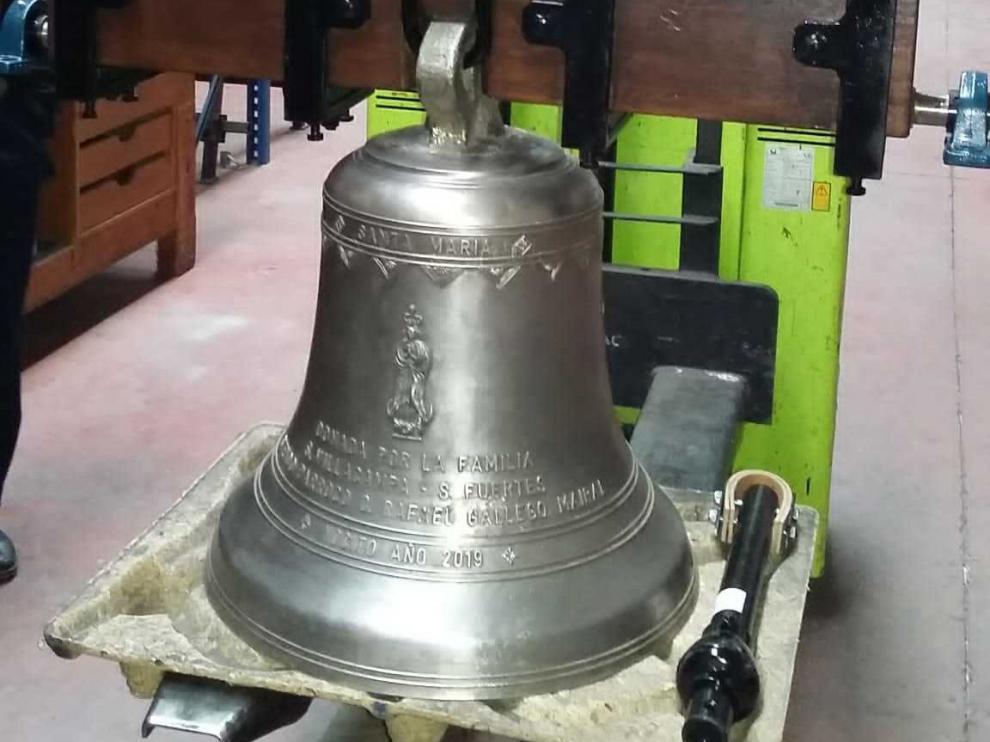 Un vecino de Nocito dona una campana a la iglesia parroquial de la localidad