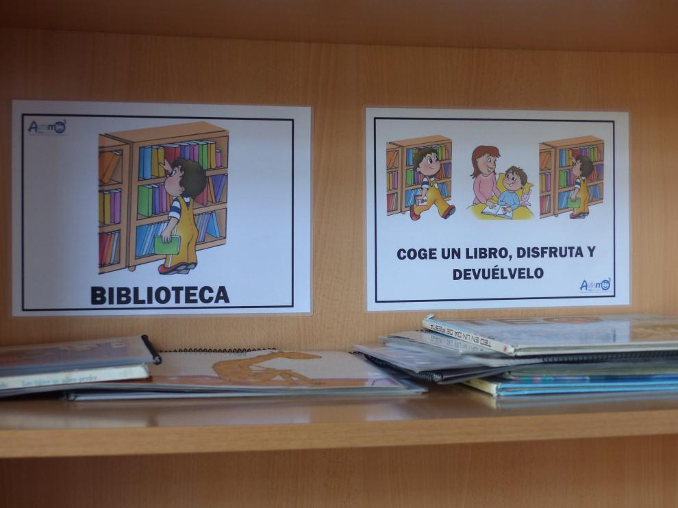 Amo pictografía la Escuela Infantil de Monzón para facilitar la comprensión de los niños