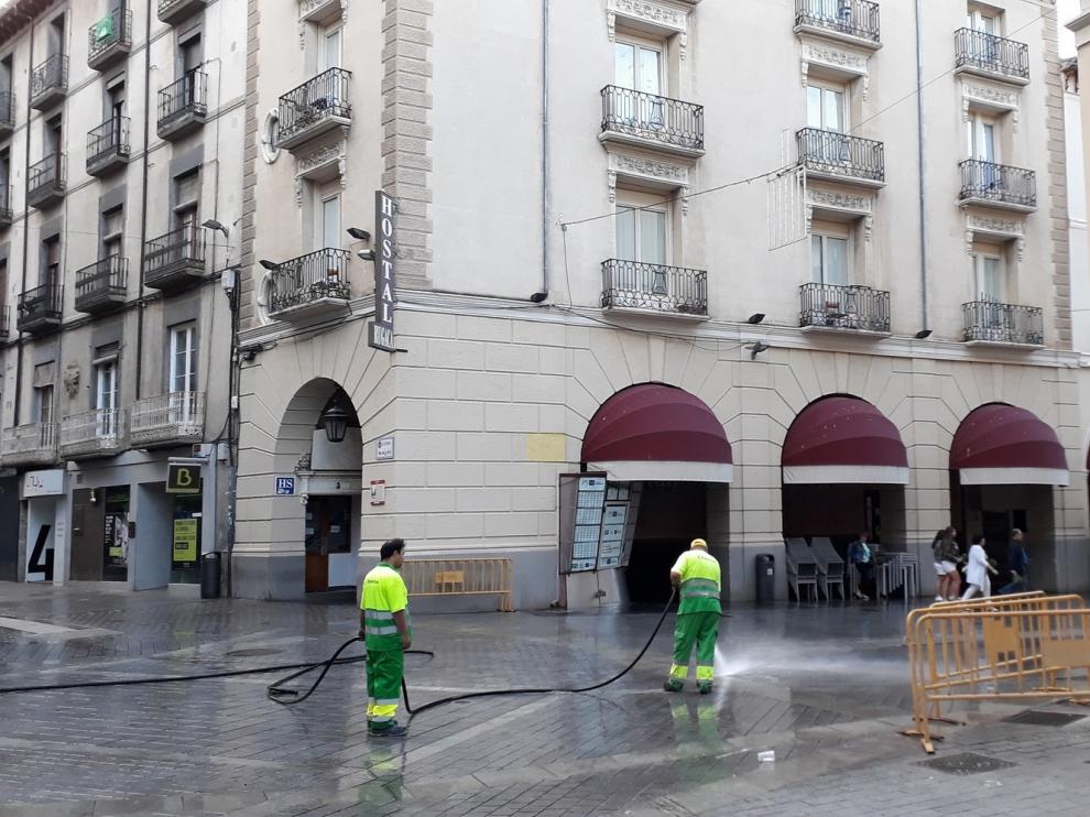 Seis empresas optan al contrato de limpieza viaria en Huesca