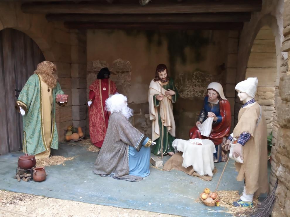 Roban en Huesca las coronas de los Reyes Magos del belén de La Malena