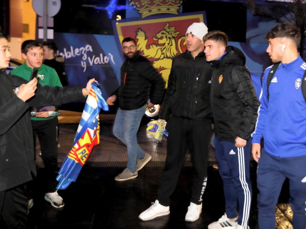 Emoción y fiesta en plena lucha por el ascenso