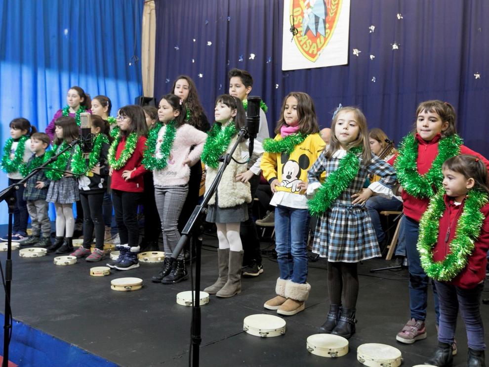 La lluvia no puede con la música y la solidaridad de Villancicosca