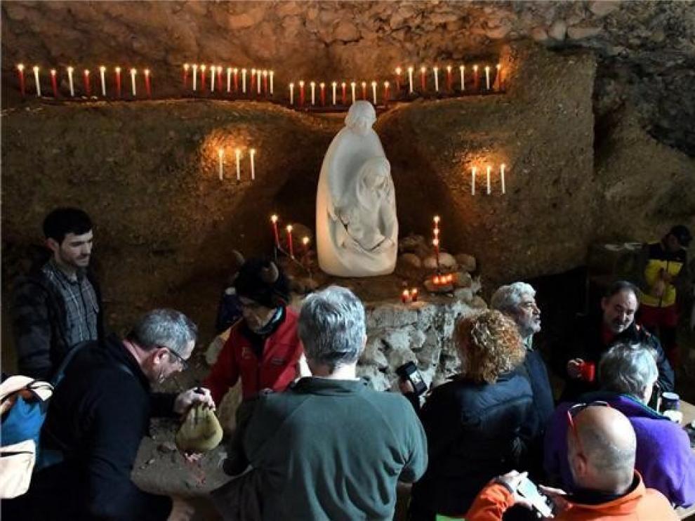 Nueva cita con el Belén de Peña Guara en las Gorgas de San Julián