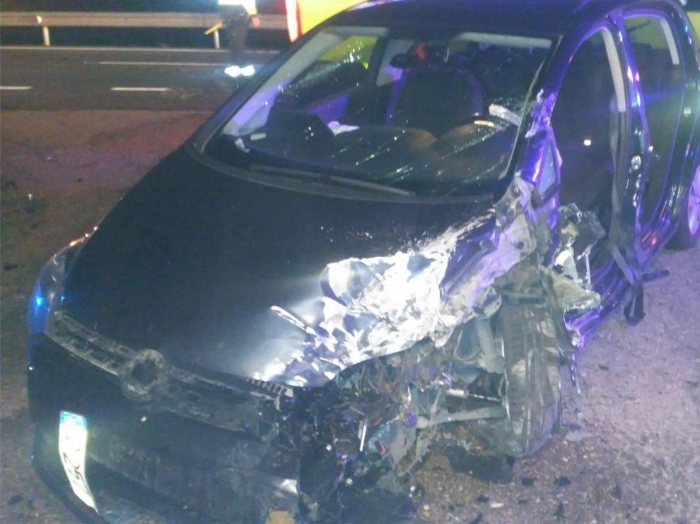 Dos heridos en la colisión entre un turismo y un camión en Fraga