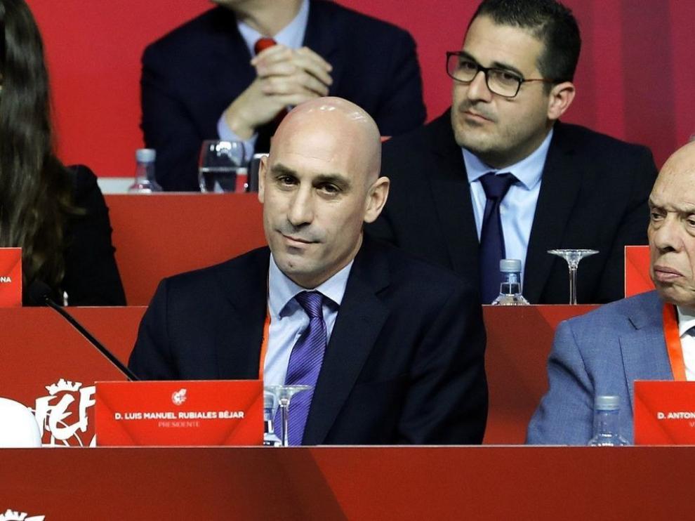El juez cita como investigado al vicepresidente de la Federación de Fútbol