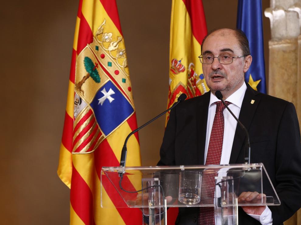 Lambán espera que el Gobierno de Sánchez aporte "tranquilidad"