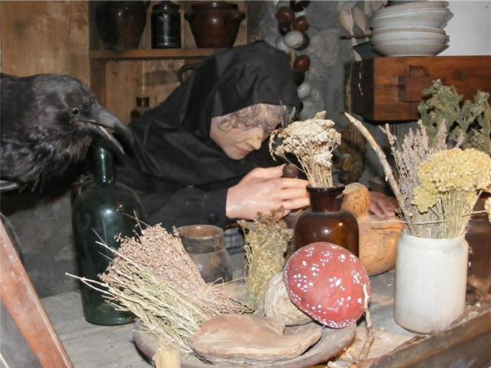 Un museo dedicado a la etnobotánica y la magia en Tella-Sin