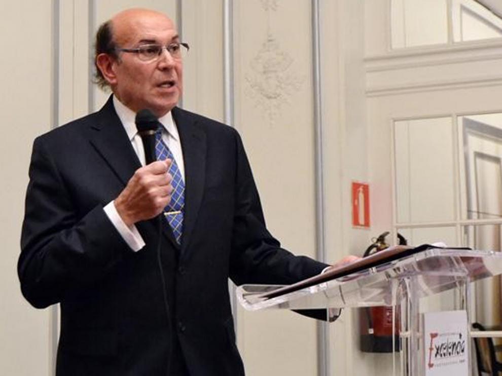 Juan Blanco aspira a presidir a los abogados de España