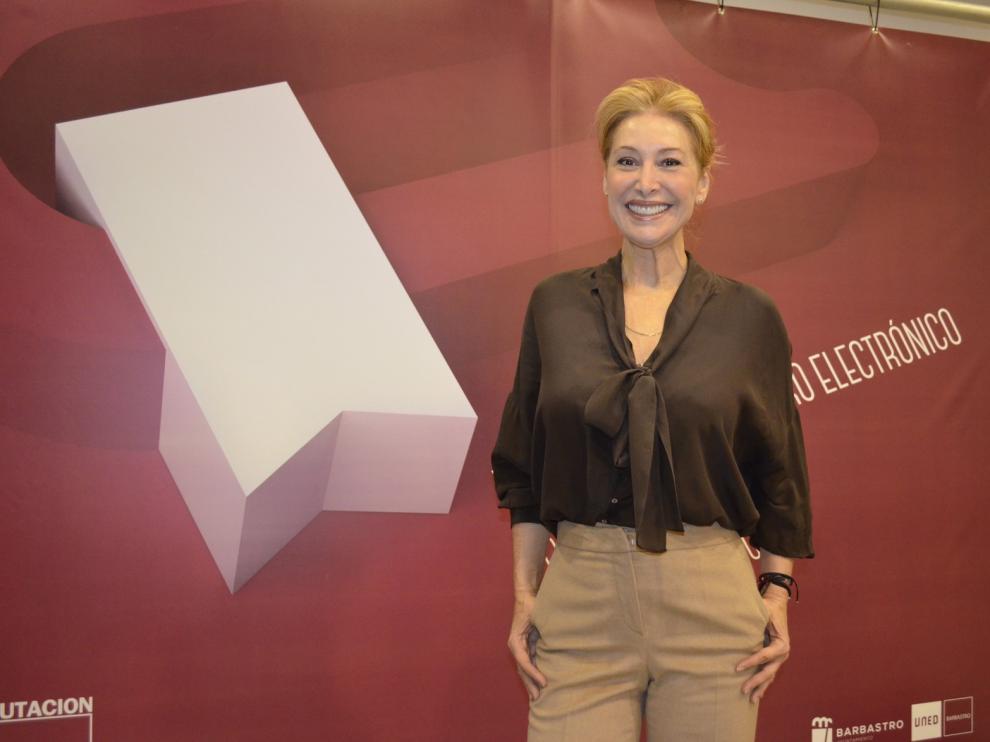 Teresa Viejo: "La curiosidad es el gran antídoto contra el miedo y la incertidumbre"
