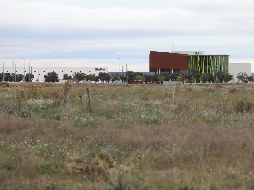 El cuartel y Amazon, algunos de los asuntos vitales para Huesca en 2020