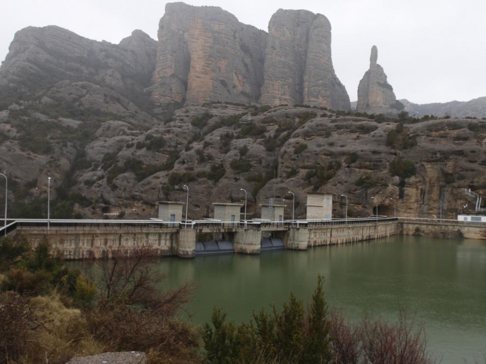 La CHE adjudica los planes de emergencia de los embalses de Vadiello, Guara y Valdabra