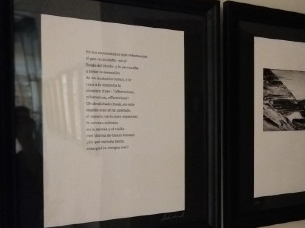 Un recital de poesía clausura la exposición "El Cuaderno de Jonás"