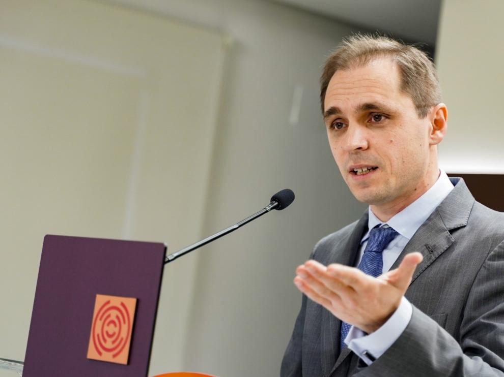 Trullén: "Faci es muy hábil vendiendo humo con el modelo Brit-Aragón