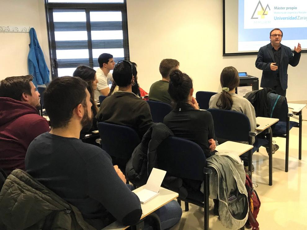 Futuros rescatistas cumplen un sueño en el Pirineo oscense