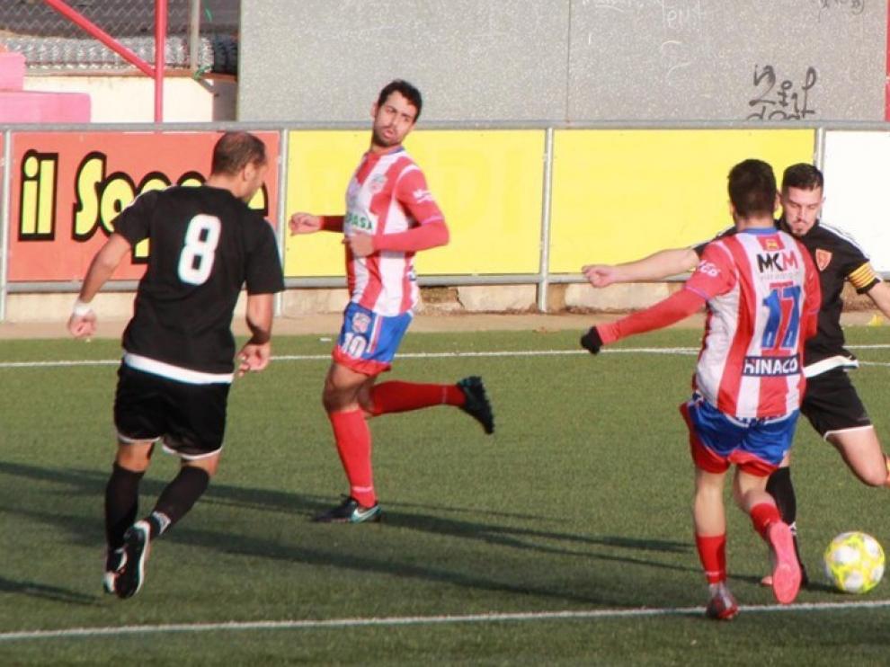 El Atlético Monzón sucumbe ante un rival directo en Zaragoza