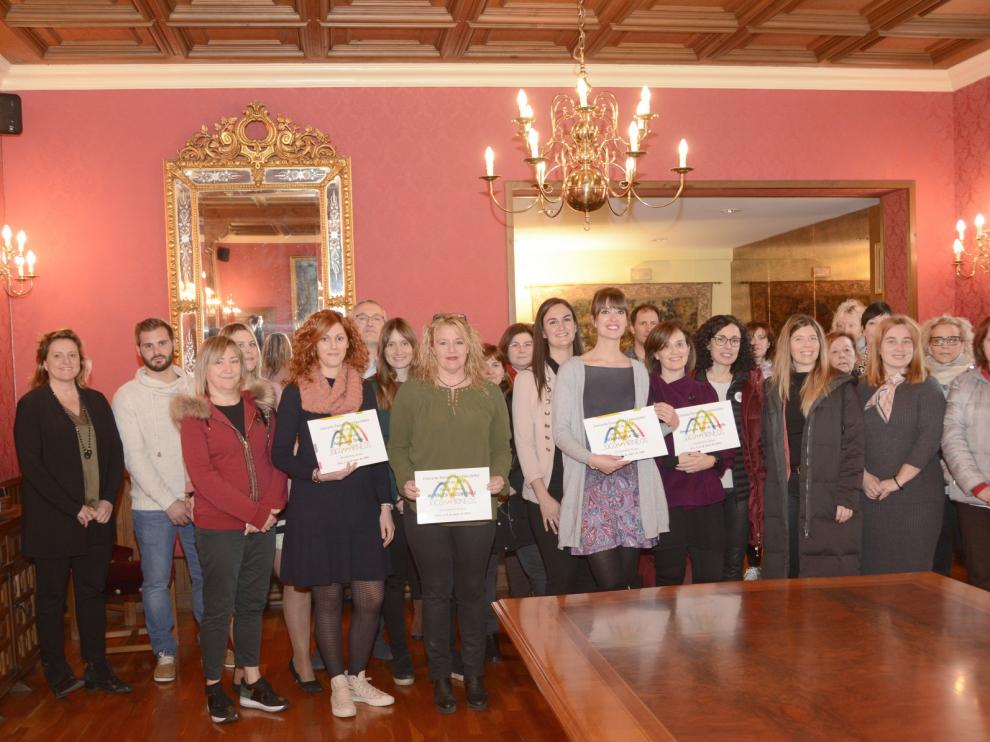 Muebles Alcubierre gana el concurso de escaparates de Jaca