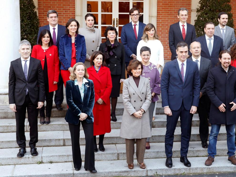 El Gobierno aprueba la subida de pensiones del 0,9% para 2020 y garantiza compensación si se supera el IPC