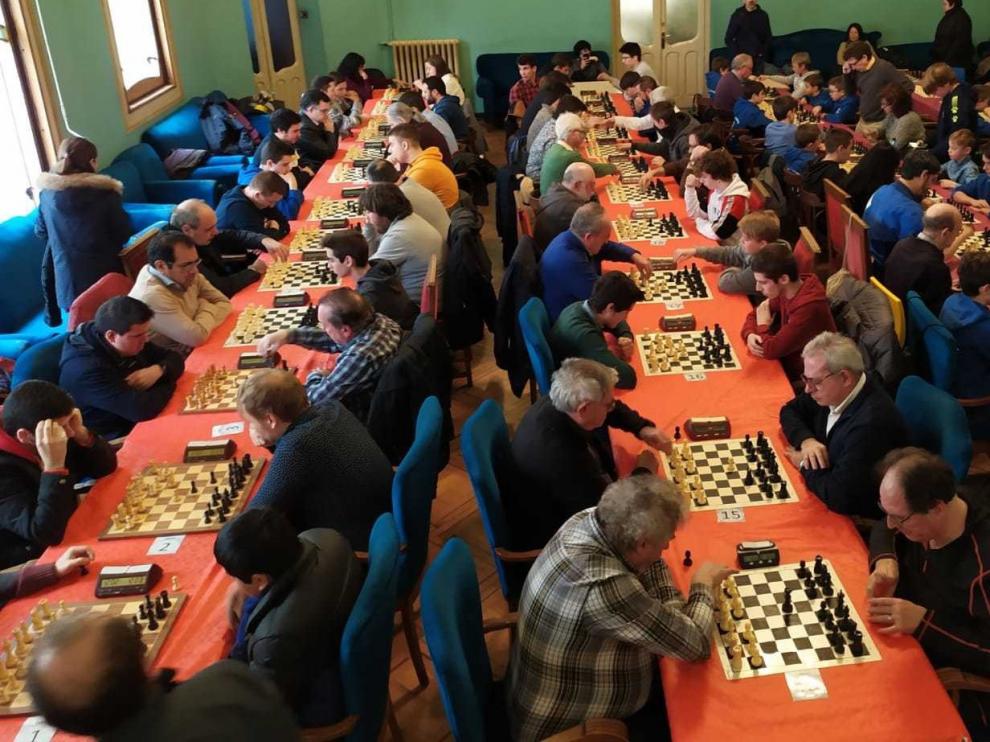 Miguel Muñoz gana el I Torneo Fundación Rey Ardid en Huesca
