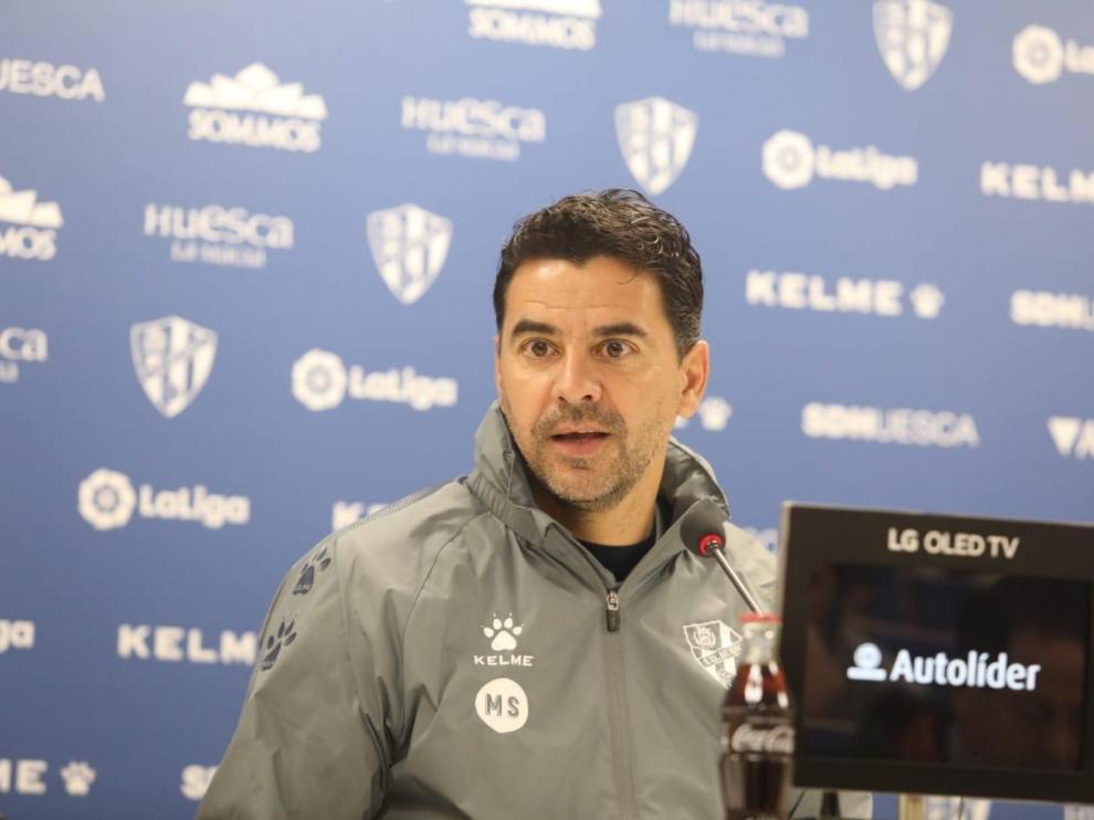 Míchel: "Nos reforzaría mucho ganar fuera"
